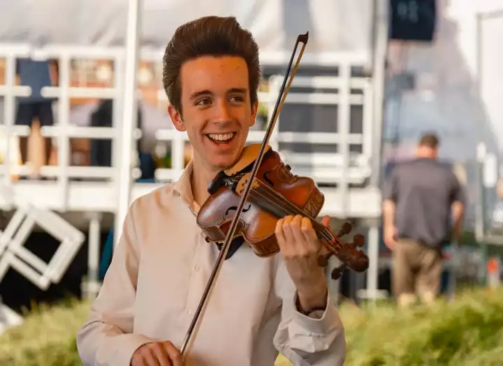 Award Winning Violin/Fiddle