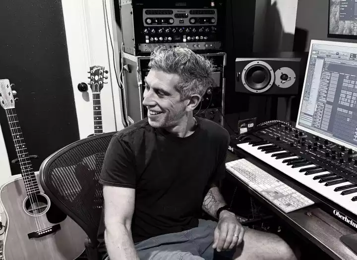 Release-Ready Mixing & Mastering 25+ Years | Analog gear