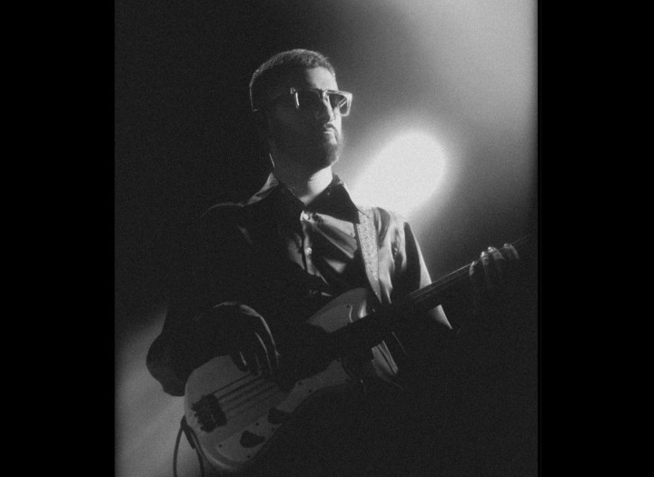 Professional Electric Bass and Double Bass Studio Player