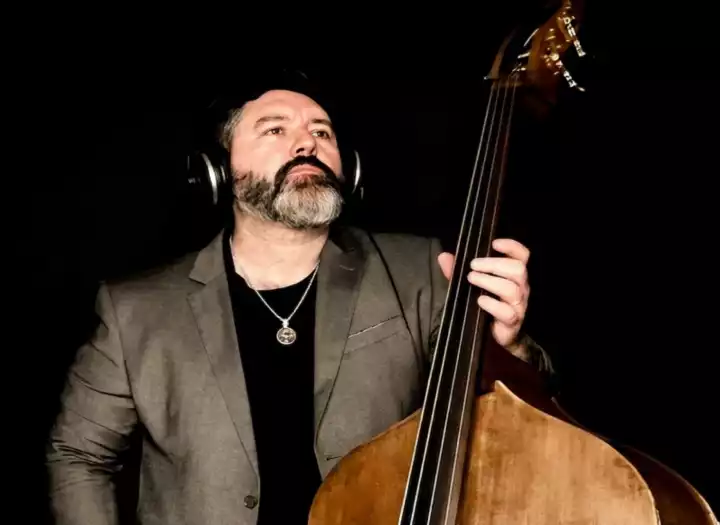 I will record professional Electric and Acoustic Double Bass tracks