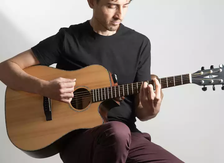 ACOUSTIC GUITAR NYLON/STEEL STRUMMED/FINGER STYLE | TOP QUALITY SOUND | +30 YEARS IN BUSINESS