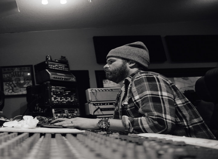 Mixing Engineer Rapper Mixing Engineer Per Song Rate for $200 : dwighthamlinmusic - AirGigs.com