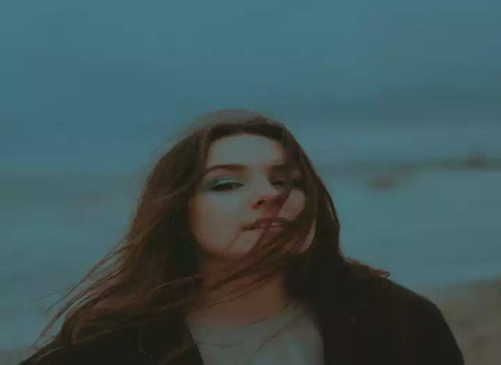 Professional Female Vocalist Specialising in Pop, Indie & EDM