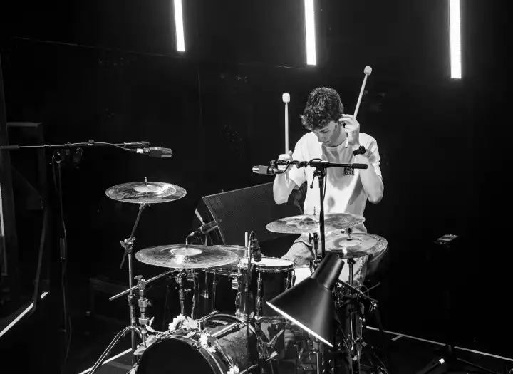 Live Drum Tracking