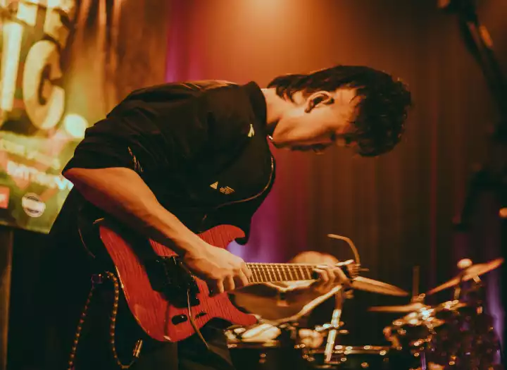 Professional guitar tracks for your project