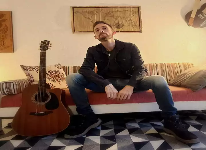 Acoustic Guitar Recording