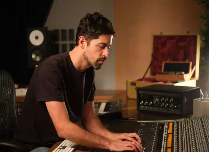 Stereo mixing by ex Universal Music Engineer