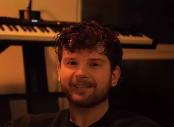 Session Pianist | Mix-Ready