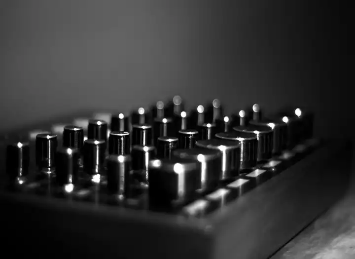 Experimental Soundscapes, Drones & Textures for Film, Ambient & Games