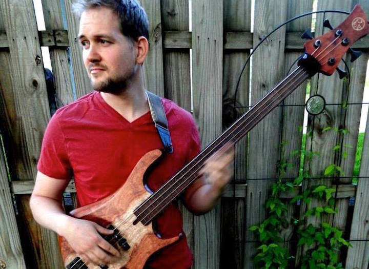 Dynamic Fretted/ Fretless Bass Tracks