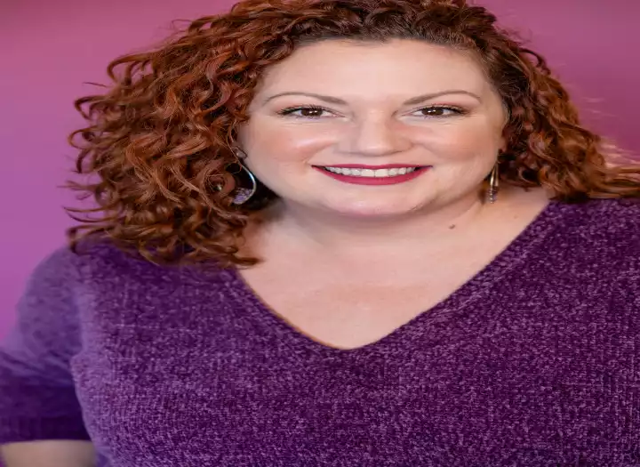 Versatile Vocalist 25+ year Pro