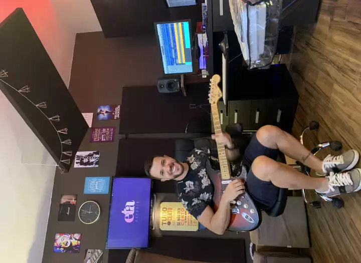 R&B and Pop-rock Main Vocals English or Portuguese