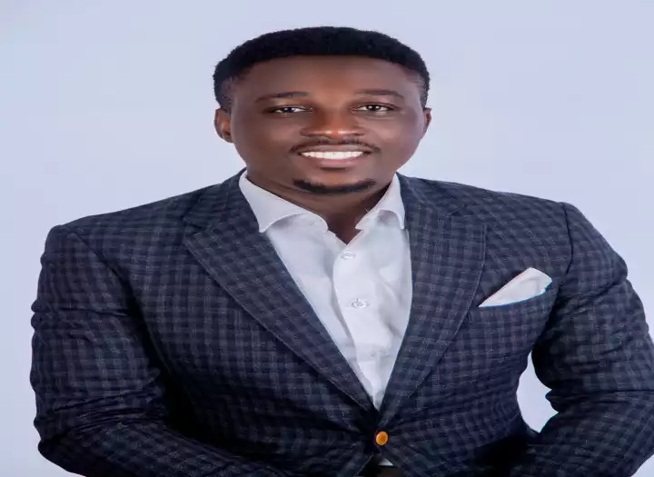 I will write a professional song with lyrics, melody and vocal demo