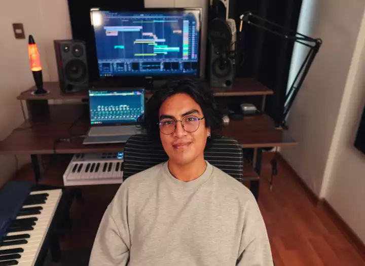 Custom Film and Video Game Scoring - Cinematic Music