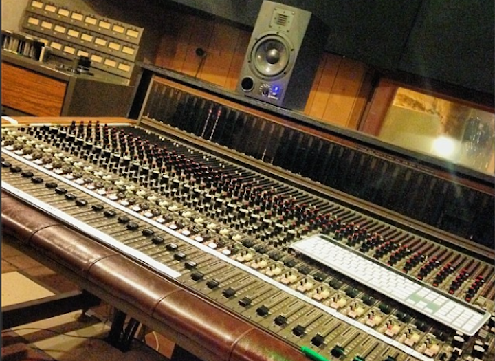 Professional Analog Mixing **1/2 off**