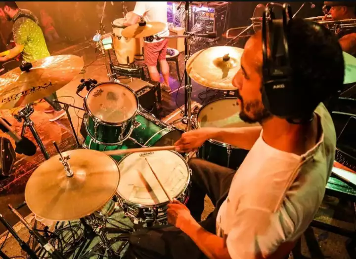 PROFESSIONAL LIVE DRUM TRACKS FOR YOUR MUSIC