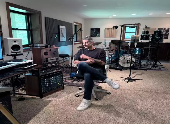 Professional Session Drummer - Jazz / Indie / Pop / World Music