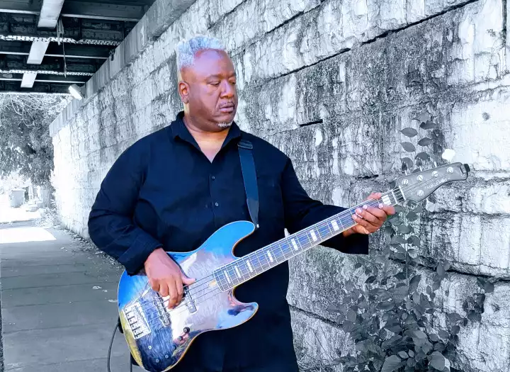 Pro Bass To take your tracks to the next Level