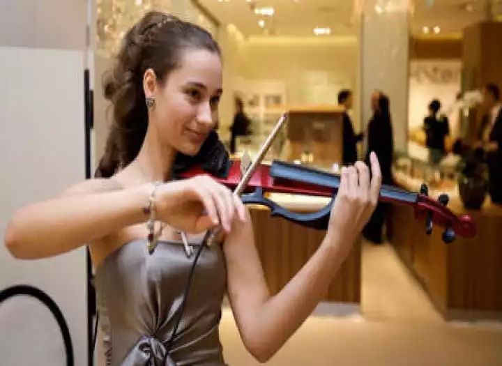 Professional Violinist Recording Services Classical or Electric