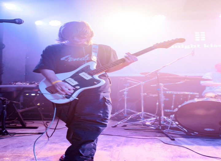 I will mix your shoegaze, alternative, indie or grunge track into a wide, atmospheric record
