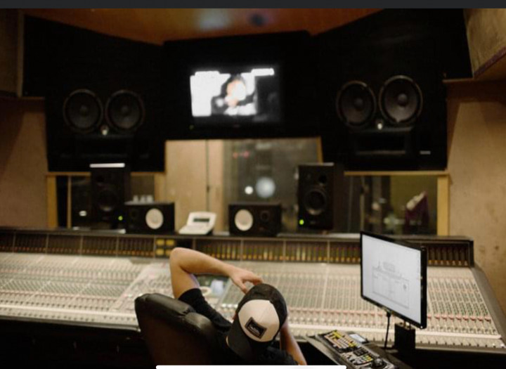 Mix & Master — Polished, Radio-Ready Tracks in 48–72 Hours