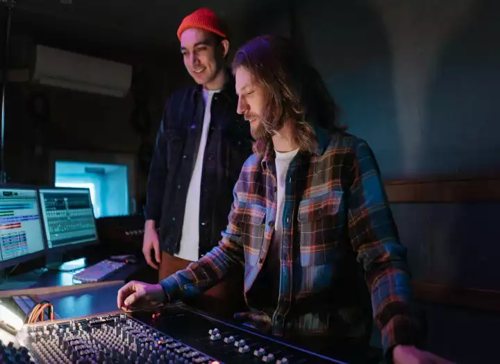 Professional Electric Guitar, Mixing & Mastering for Rock and Prog