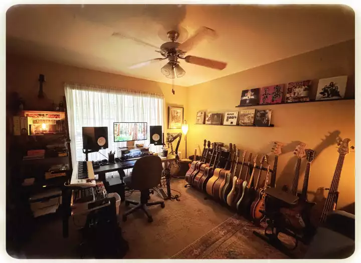 Tasty guitar parts for your great song