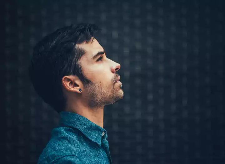 Mixing and mastering for one song with up to 30 audio tracks
