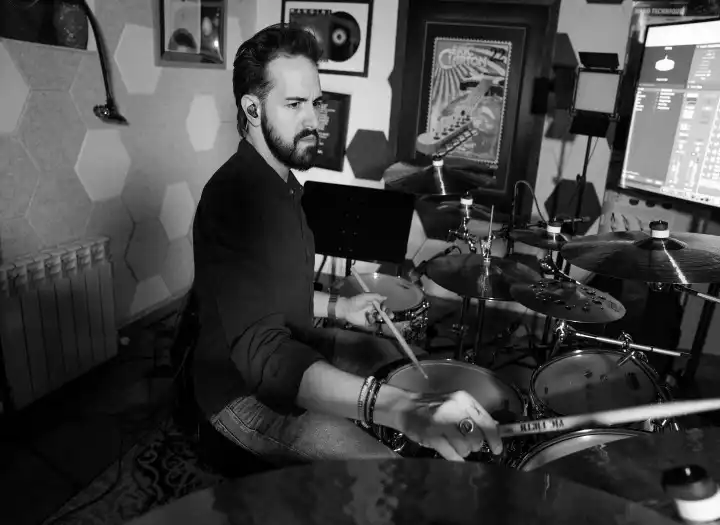 Custom Drum Tracks For Your Recording Project