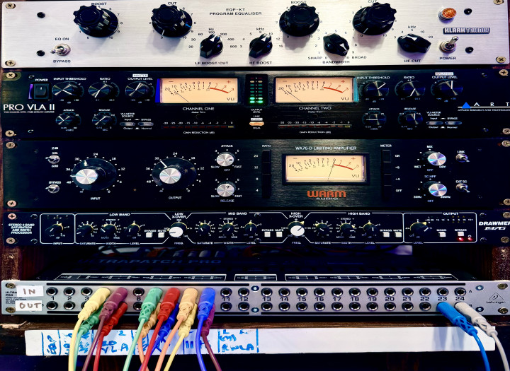 PROFESSIONAL MIX and MASTER for your POP-ROCK RECORD - Your Friendly Neighborhood Mixing Engineer with 10y+ Experience!