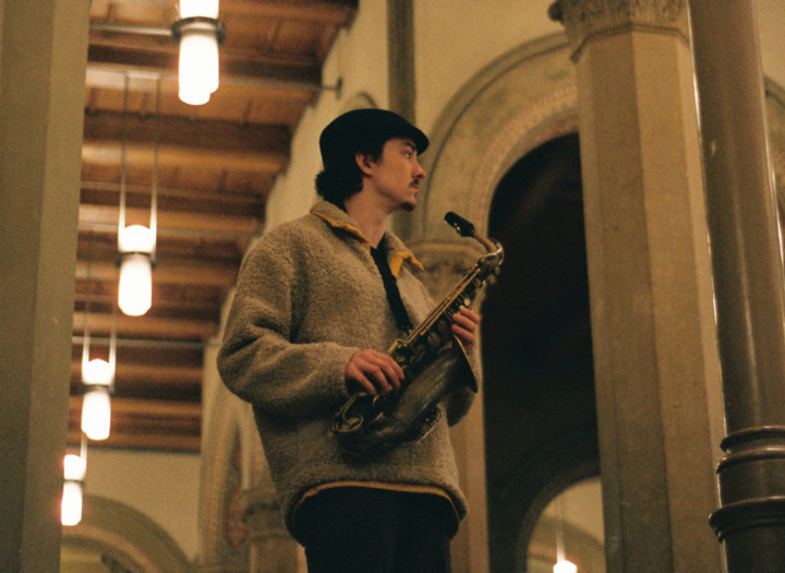 Professional alto sax recording by a jazz musicians with 15 years of experience