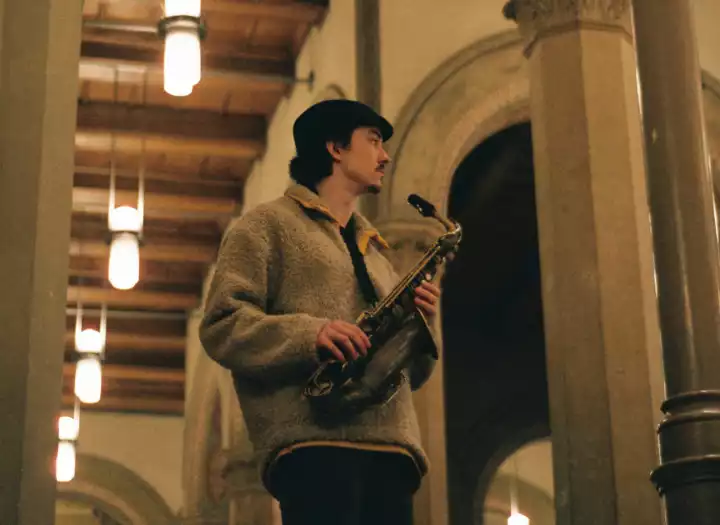 Professional alto sax recording by a jazz musician with 15 years of experience