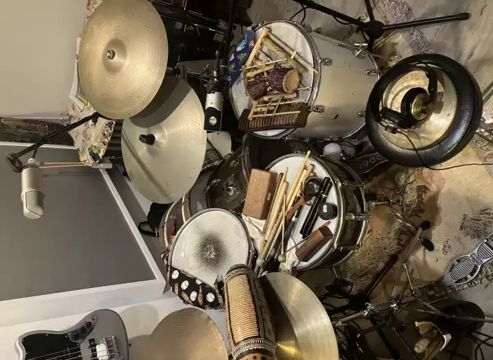 Drums recorded nicely - loudly, quietly or anything inbetweenedly