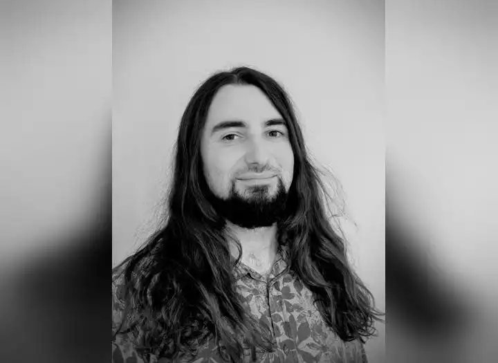 I will record electric & acoustic guitar parts with pro tone and fast delivery