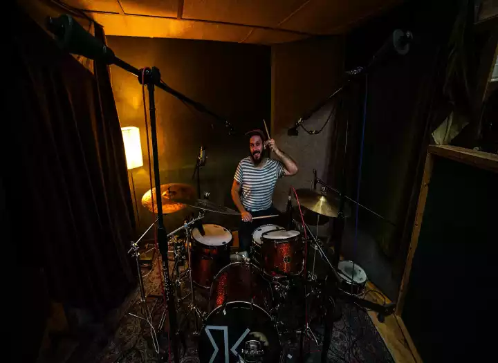 Drummer who thinks beyond the beat. I research, refine, and deliver your perfect recording