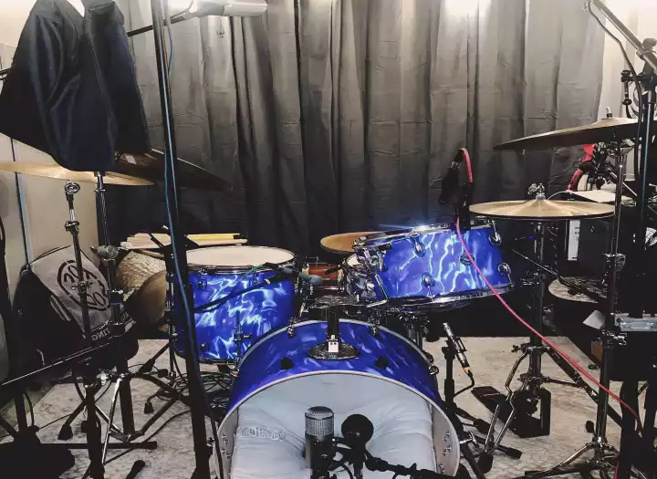 Pro Drum Tracks from a Studio Drummer – Dynamic, Tight, and Tonally Rich