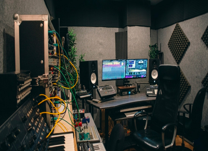 STEREO & STEM MASTERING — MORE CONTROL, SAME IDENTITY