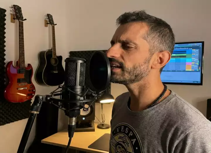 Professional Male Vocals | Pop & Rock - Emotional & Powerful