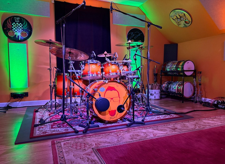 Custom Drum Tracks - 1 Song, 1 Revision | Professional Session Drummer
