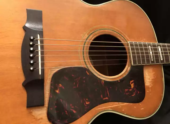 Acoustic Guitar and Auxillary Instrument Tracks