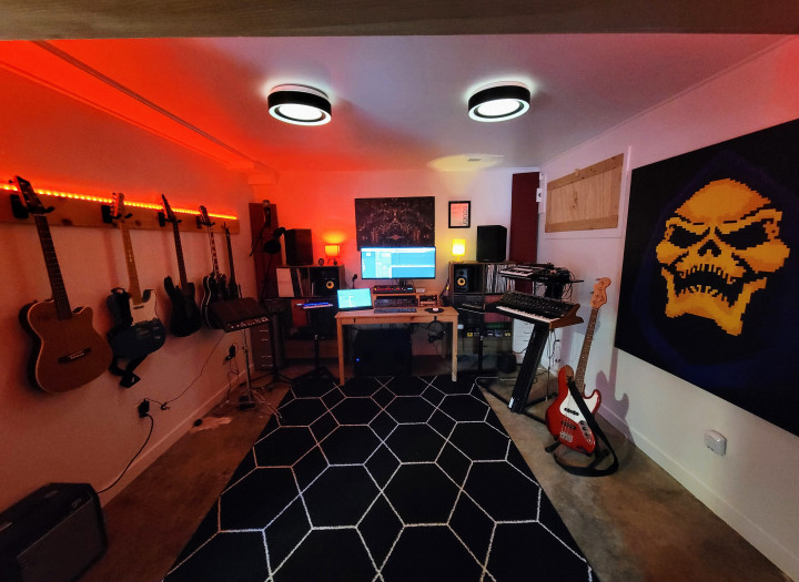 PRO MIX AND MASTER specializing in Darkwave, Electronic, Post Punk