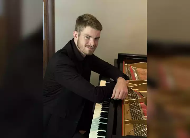 Professional Session Piano & Keyboard Recording