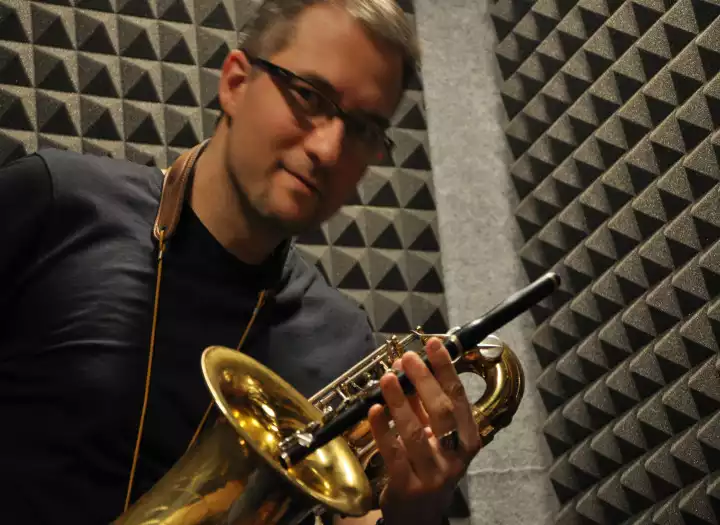 PRO SAXOPHONES SOPRANO, ALTO,TENOR, BARITONE  SOLOS/SECTION/MELODY