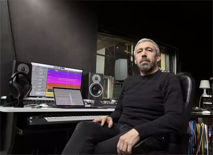 MIXING & MASTERING IN PRO STUDIO