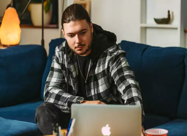 Professional Male Pop/R&B Vocals - Radio Quality Lead, Doubles & Harmonies