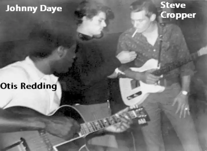 Bassist Worked With Music Legends....All Genres......Rock, Pop, Soul, Country, Smooth Jazz, Funk and more.