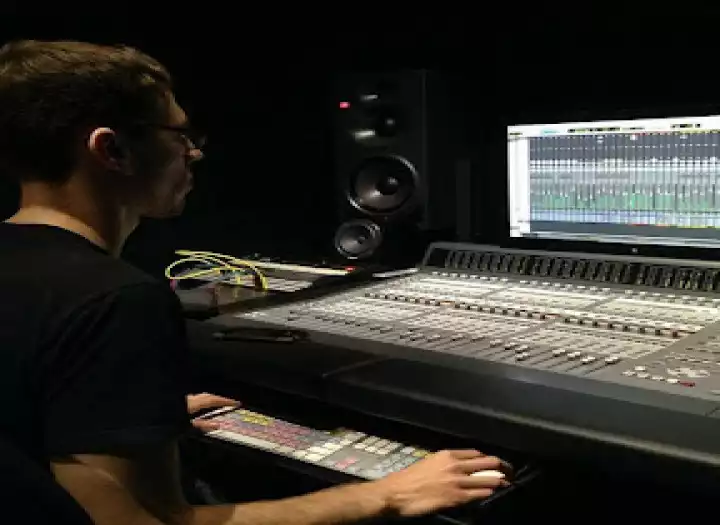 Professional Mixing and Mastering