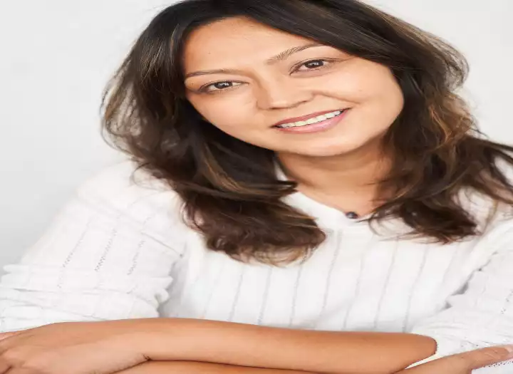 Experienced & Versatile Female Session Vocalist