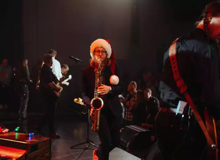 Nashville Session Saxophone Player for Your Track