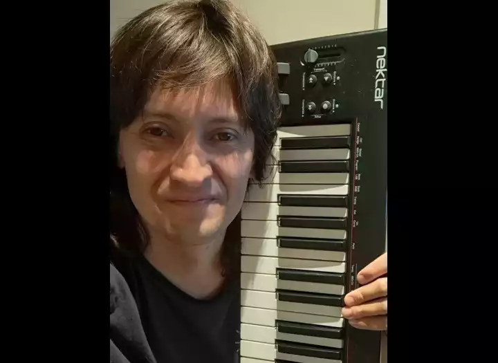 AUTHENTIC 80s SYNTHWAVE & SYNTHPOP PRODUCTION